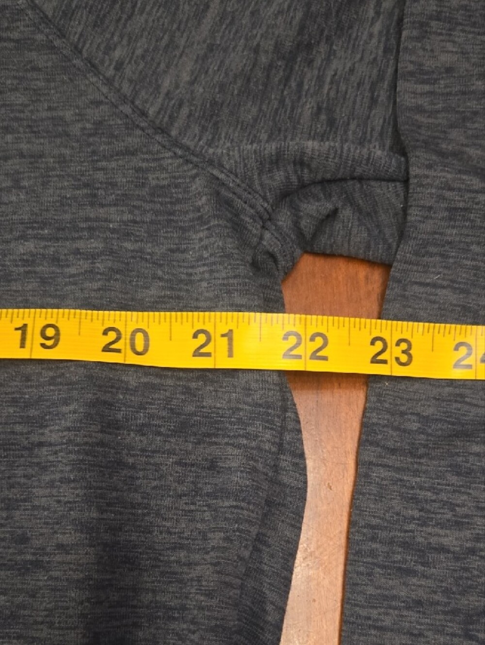 L.L. Bean Men’s Quarter-Zip Pullover - Heather Charcoal with Blue Zip - Picture 5 of 6
